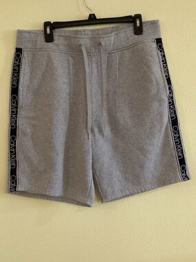 Calvin Klein Light Gray Athletic Logo-Trim Drawstring Shorts